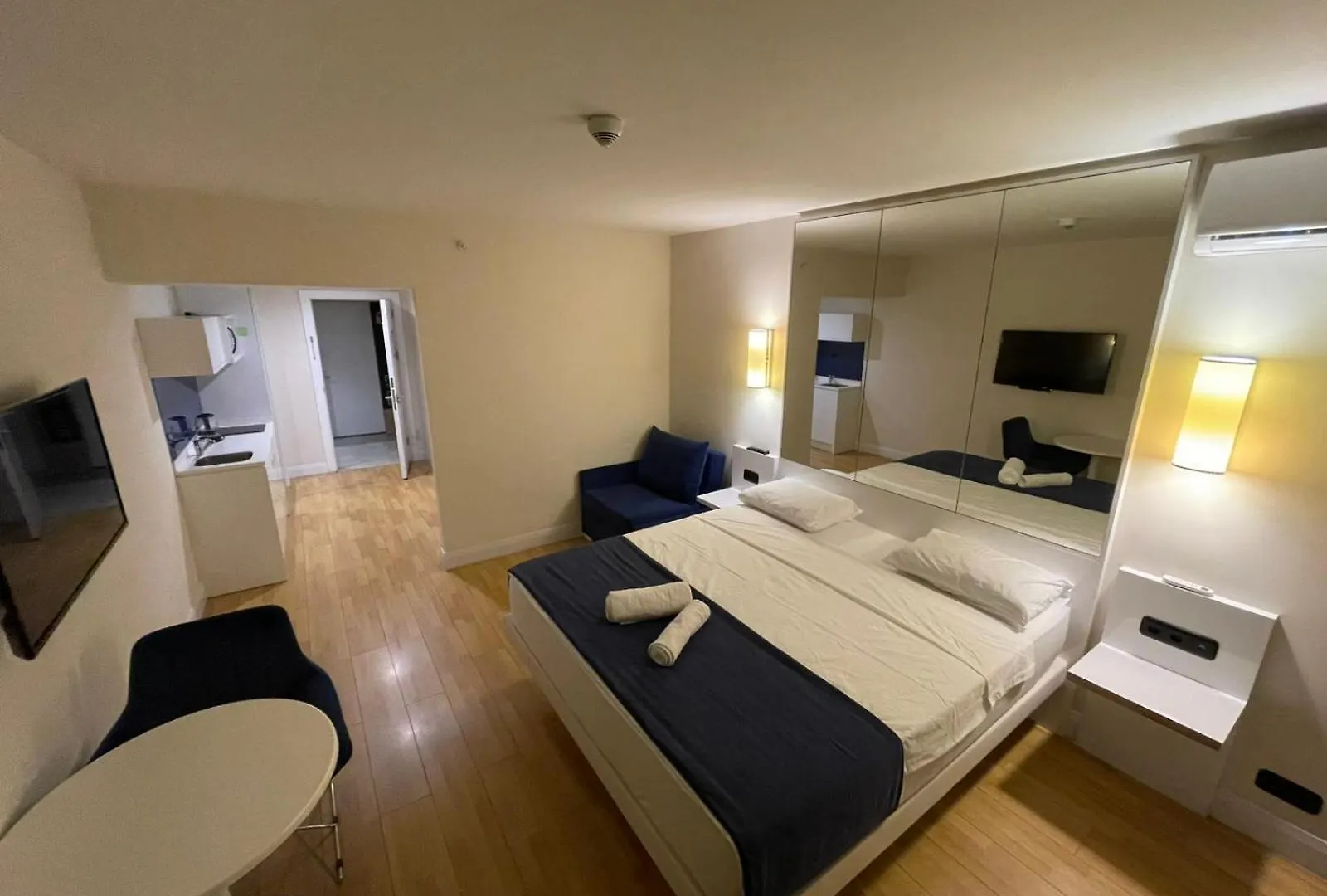 Spend Your Time In Batumi In Orbi City N4